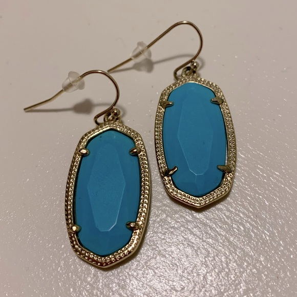 Kendra Scott Earrings - Picture 1 of 1